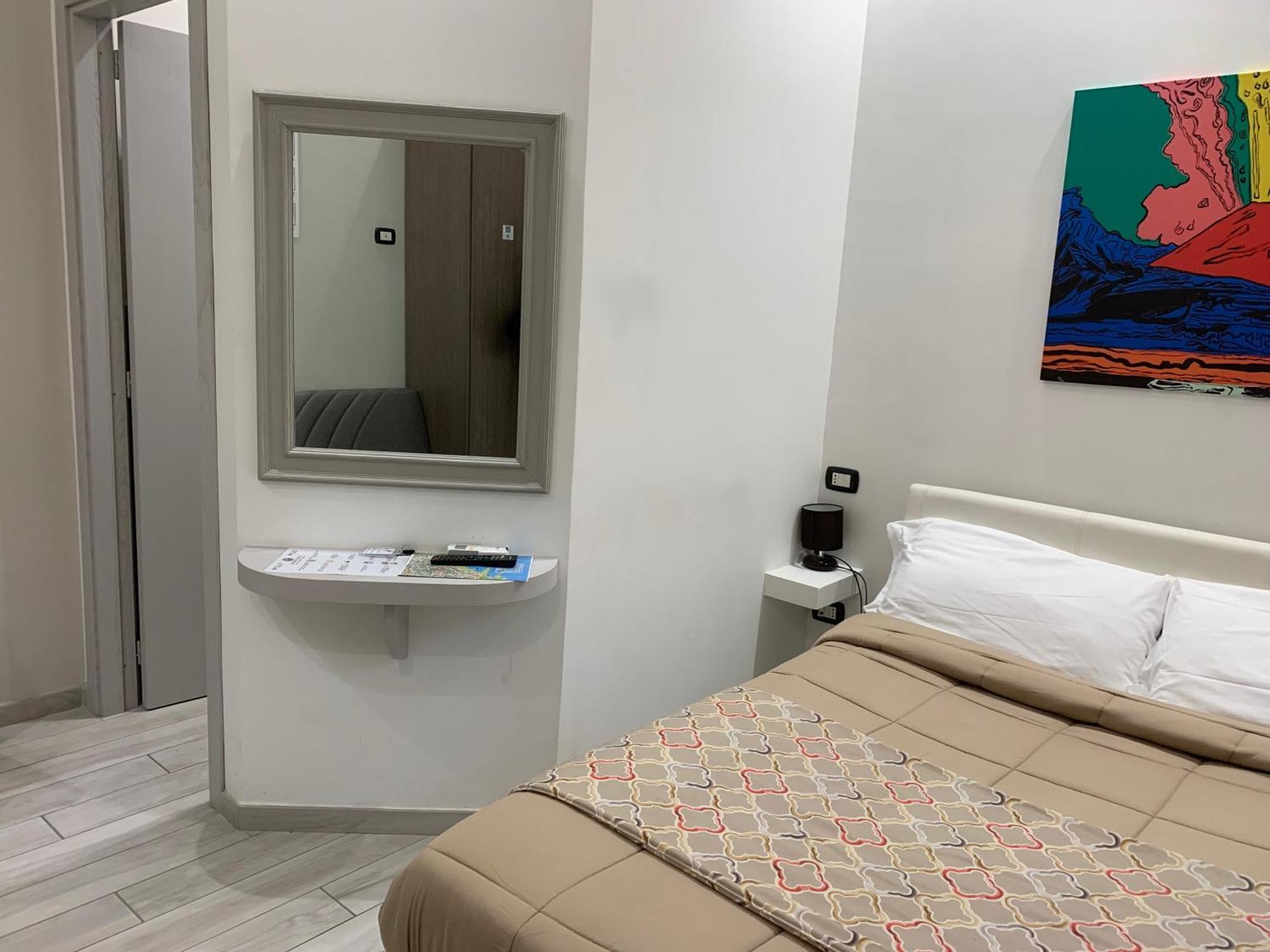 Residenza Suarez Bed and Breakfast Napels Buitenkant foto