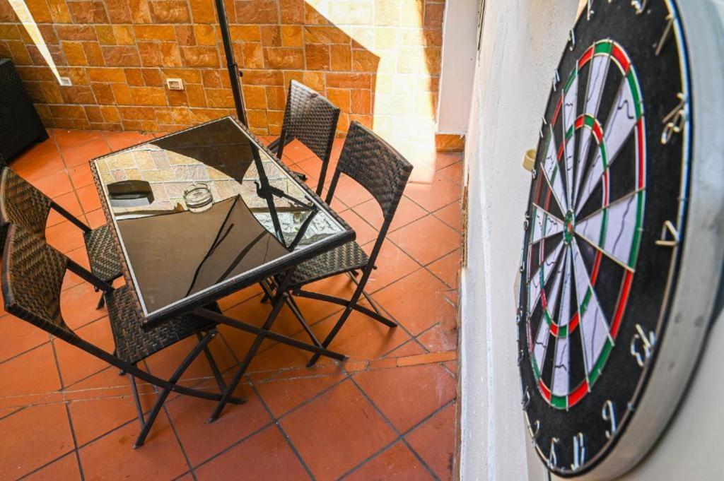 Residenza Suarez Bed and Breakfast Napels Buitenkant foto