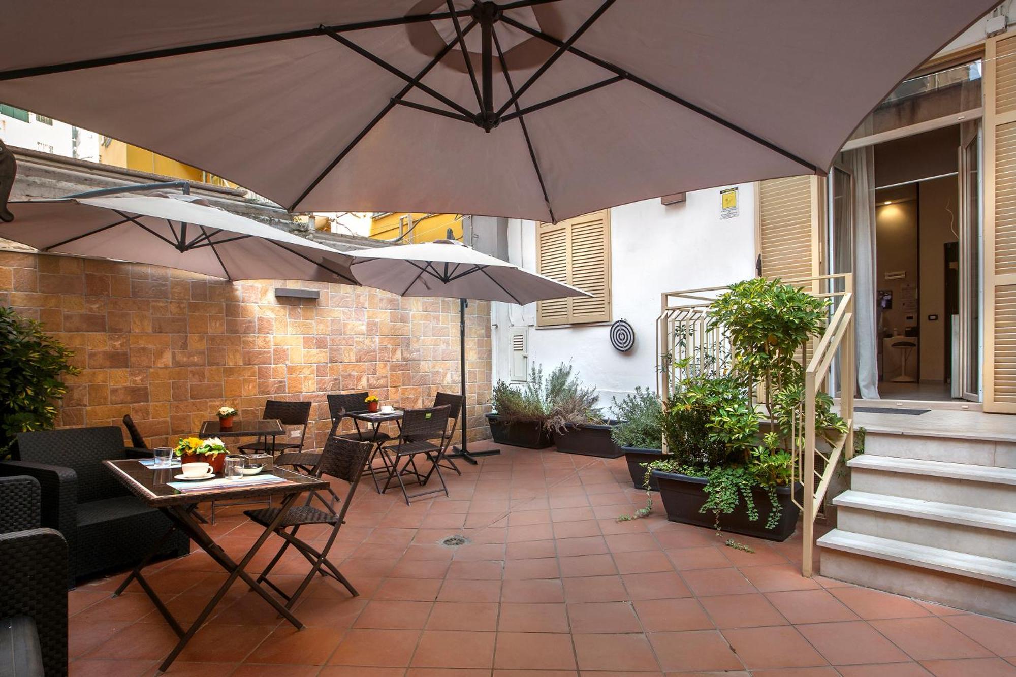 Residenza Suarez Bed and Breakfast Napels Buitenkant foto